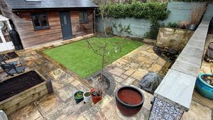 Photo 16- click for photo gallery